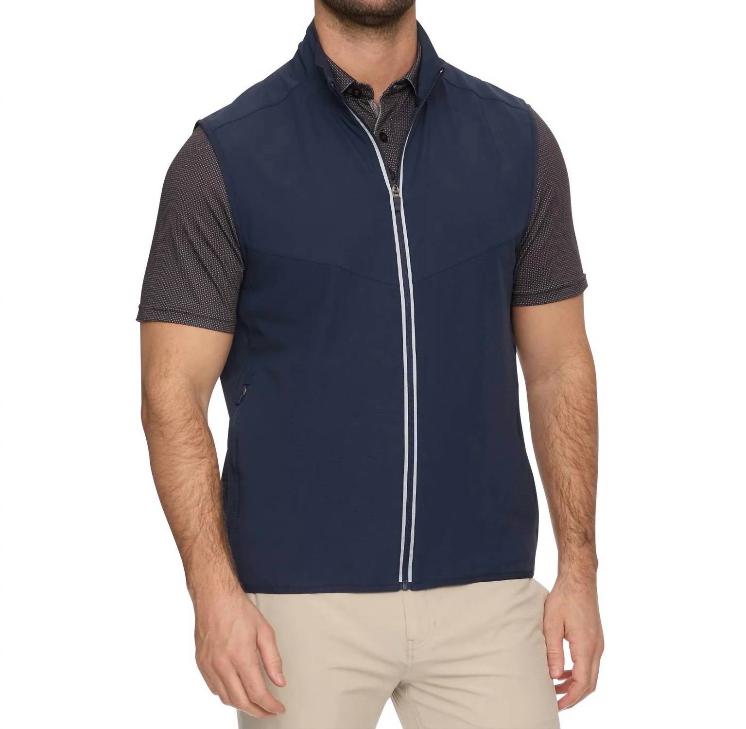 Flags & Anthem - Pivot Performance Vest