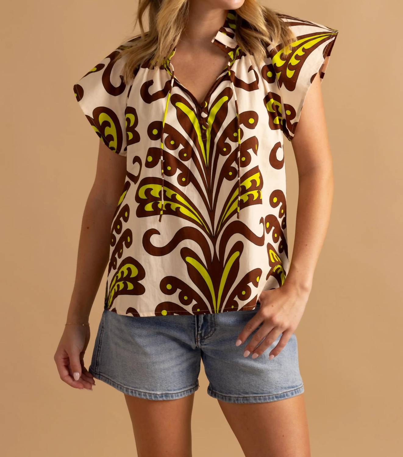 Double A - Em Flutter Sleeves Top