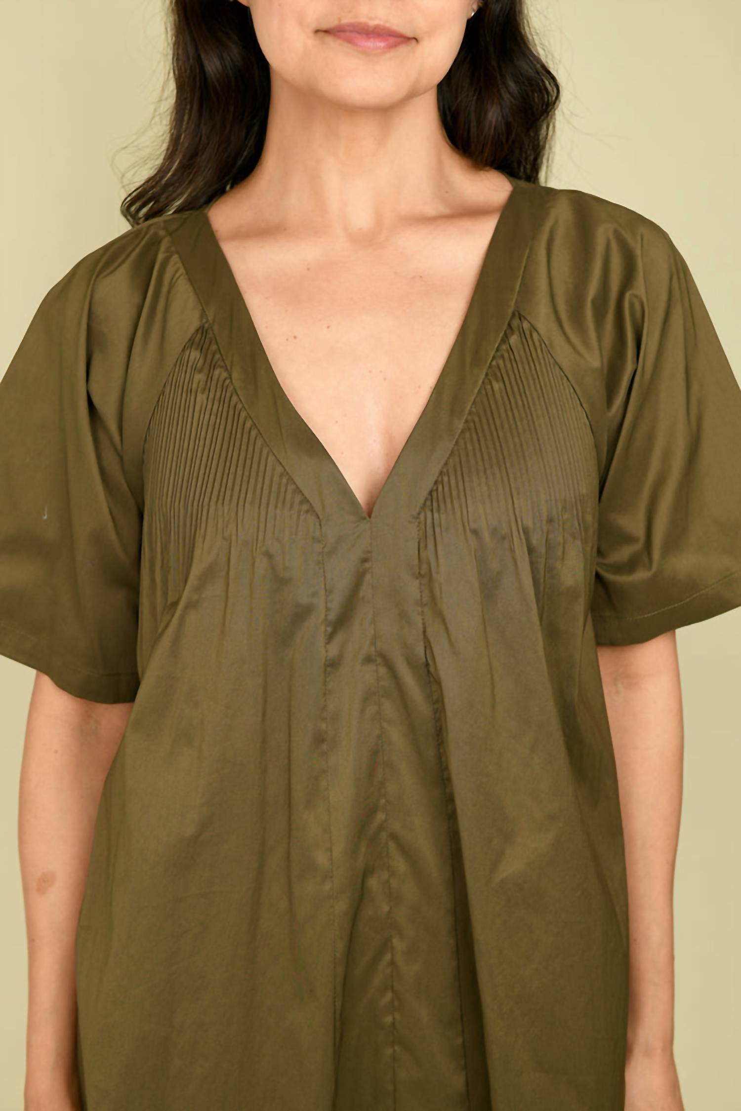 Cotelac - V-neck Dress