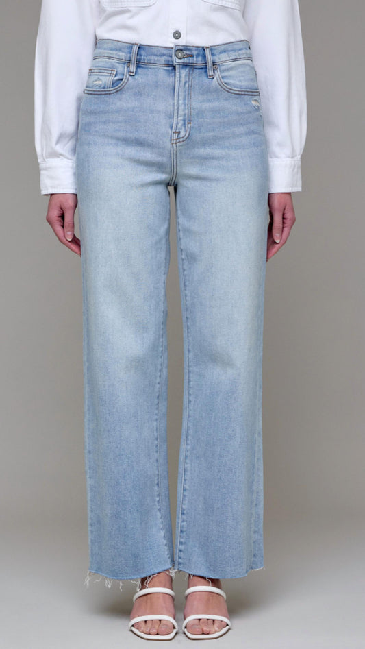 Hidden - High Rise Light Wash Classic Stretch Dad Jeans