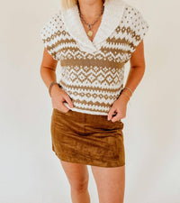 STEVE MADDEN Paulie Collared Sweater Vest Top in cream taupe - women's jacket - detail view