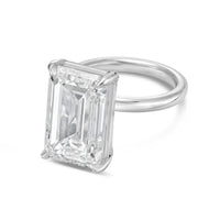 Diana M Jewels - Women's Emerald Lab-Grown Diamond Fashion Ring (12.00 Ct) - Luxe