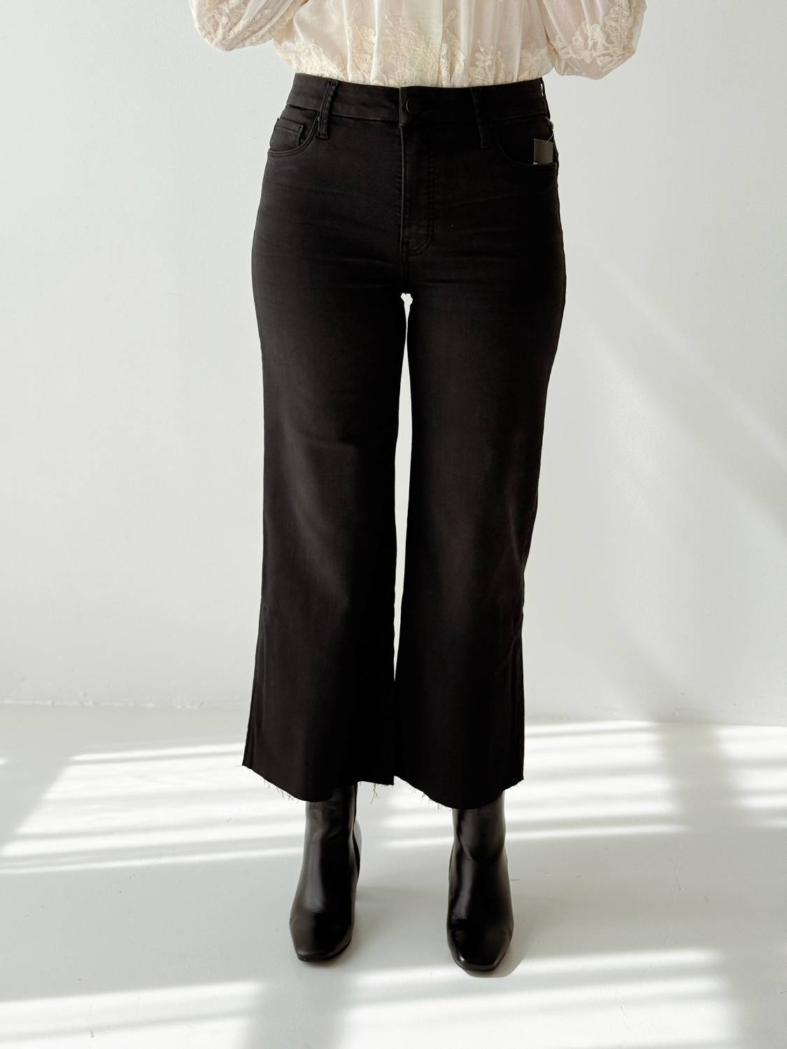 Kut From The Kloth - Meg Wide Leg Jeans
