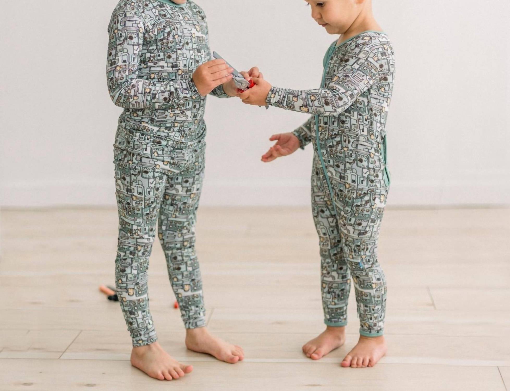 Kickee - Kid's Long Sleeve Pajama Set