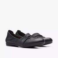 Clarks - Women's Rena Way Flats