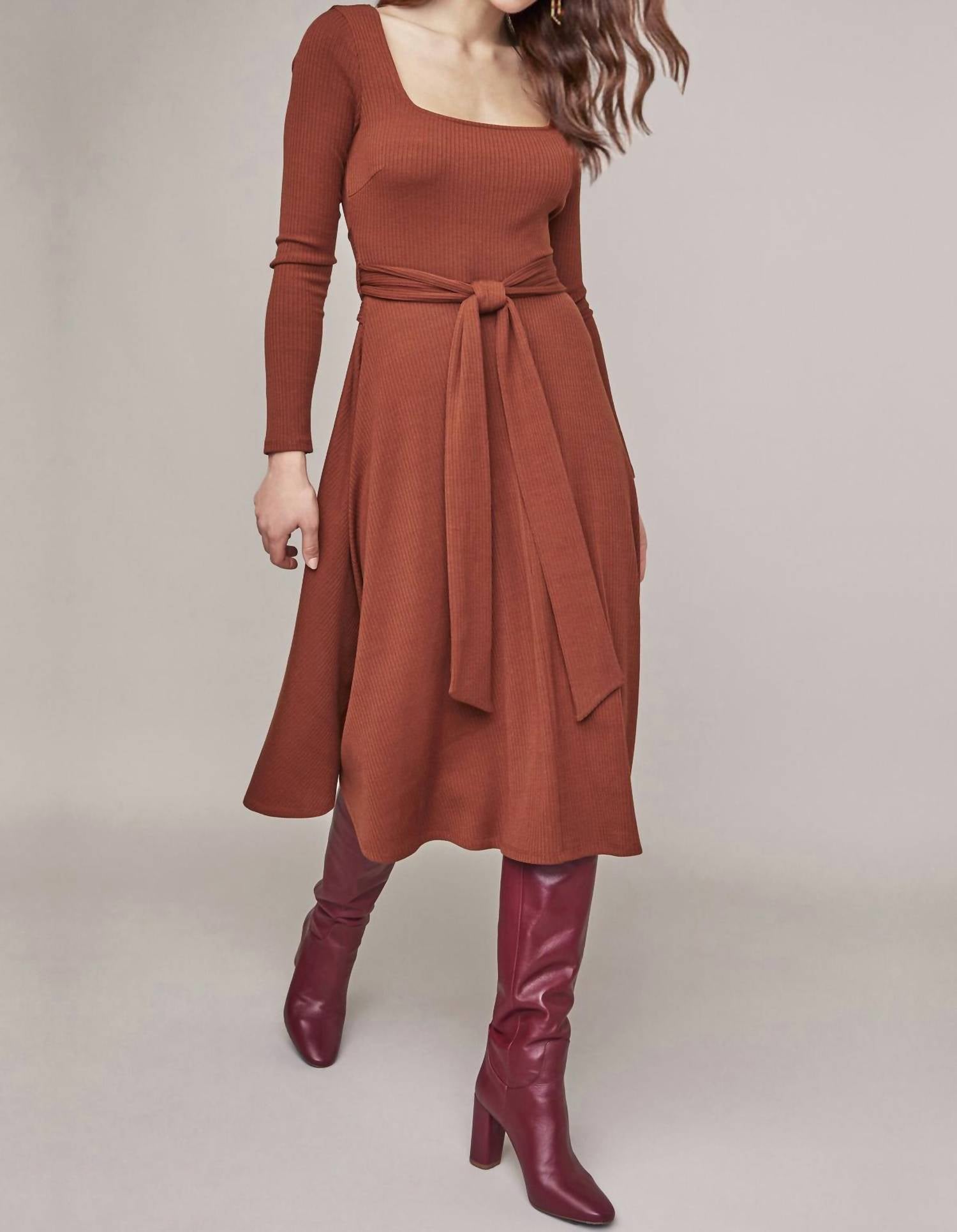 ASTR Sinclair Dress in warm nutmeg - women's dress