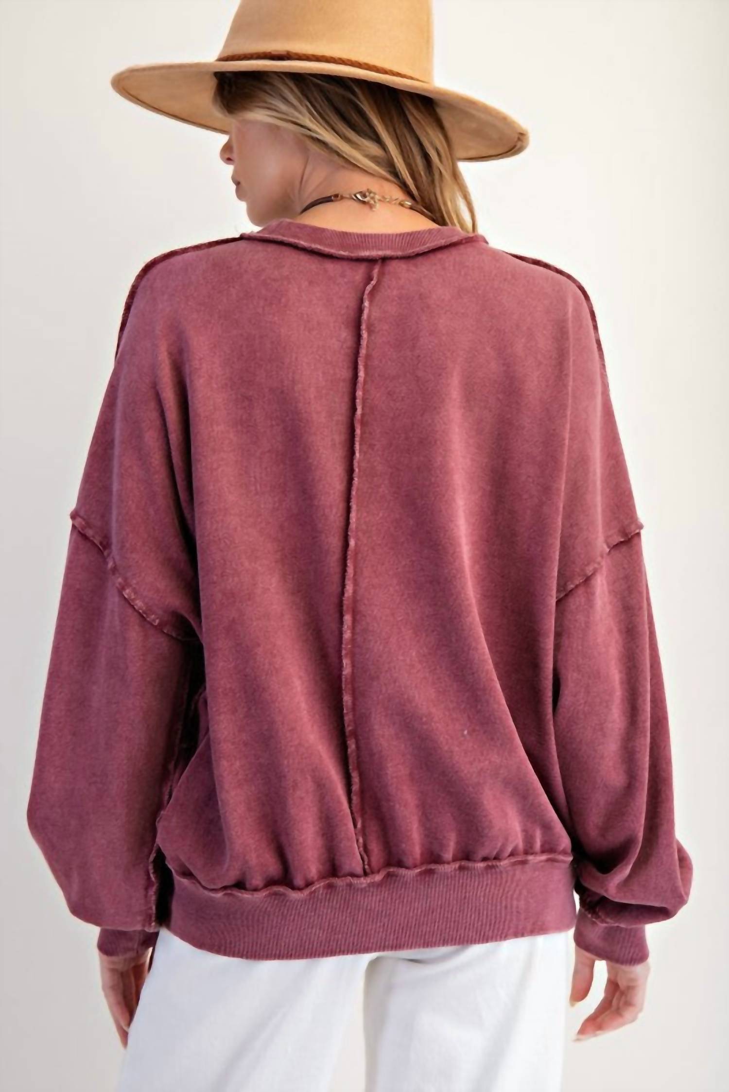 Easel - Cut Out Mineral Washed Pullover