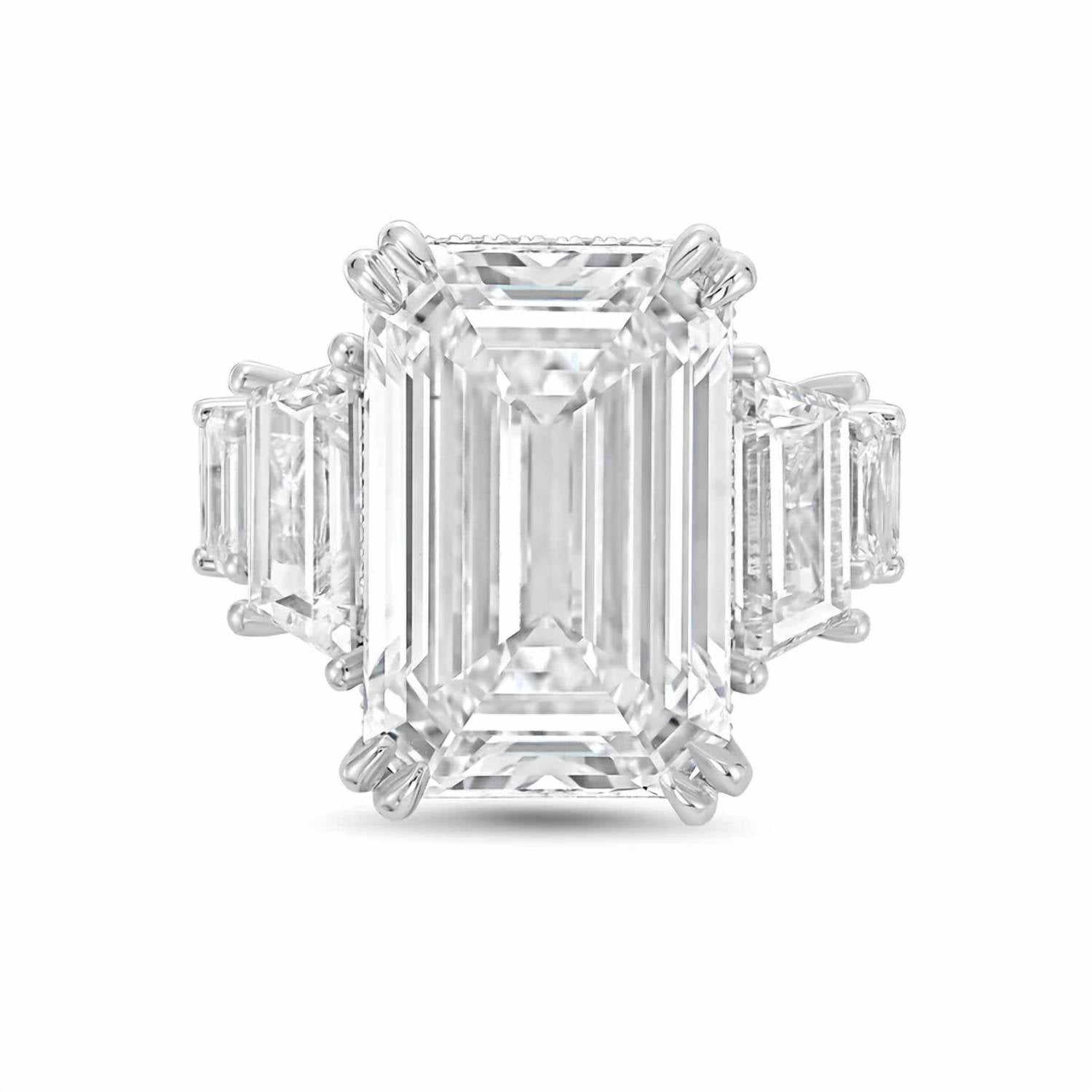 Diana M Jewels - Women's Emerald Lab-Grown Diamond Fashion Ring (20.00 Ct) - Signature