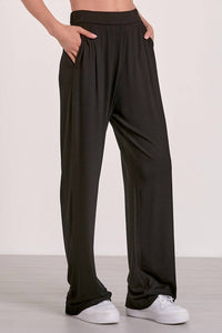 ELAN Structured Pull On Straight Leg Pants in black - women's pants - detail view