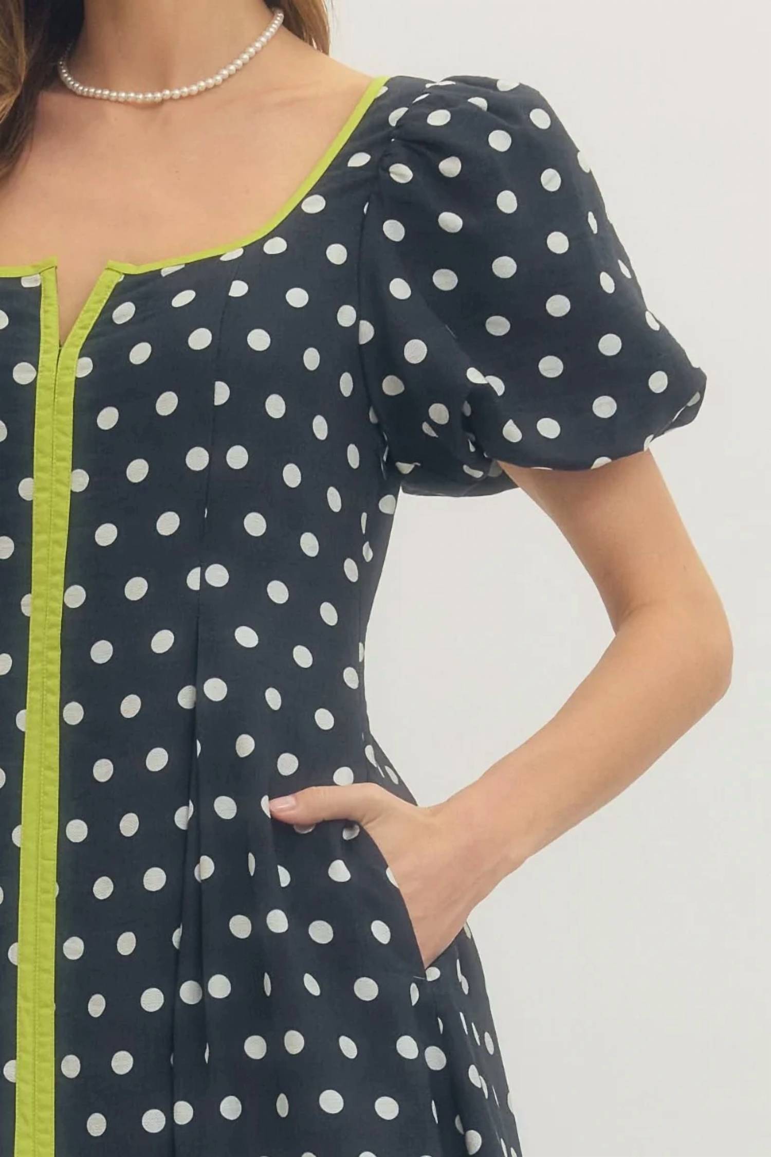 Entro - Polka Dot Puff Sleeve Midi Dress