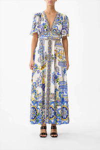 Camilla - Flutter Sleeves Shaped Waistband Maxi Dress