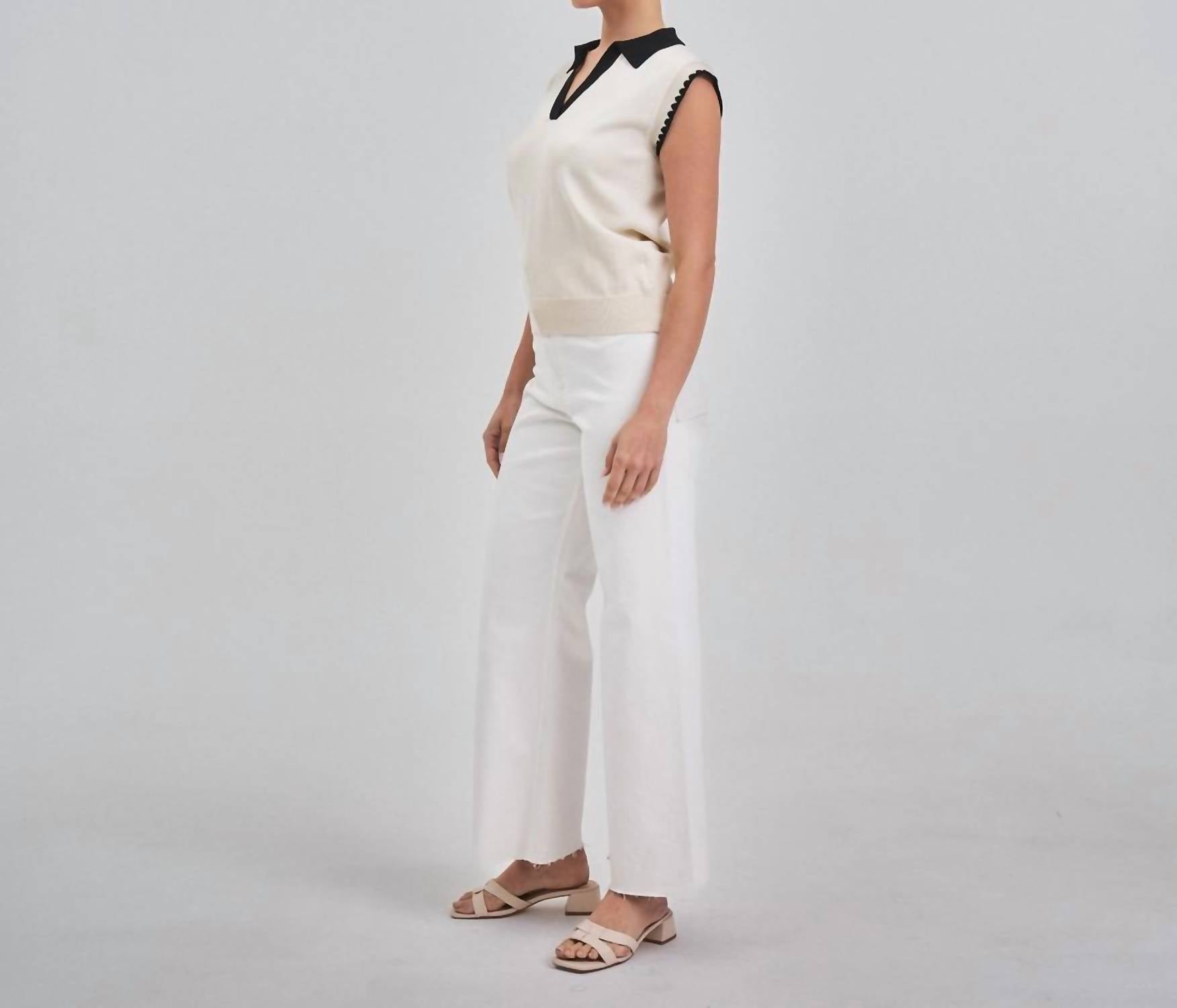 Able - Contrast Collared V Neck Knit Top