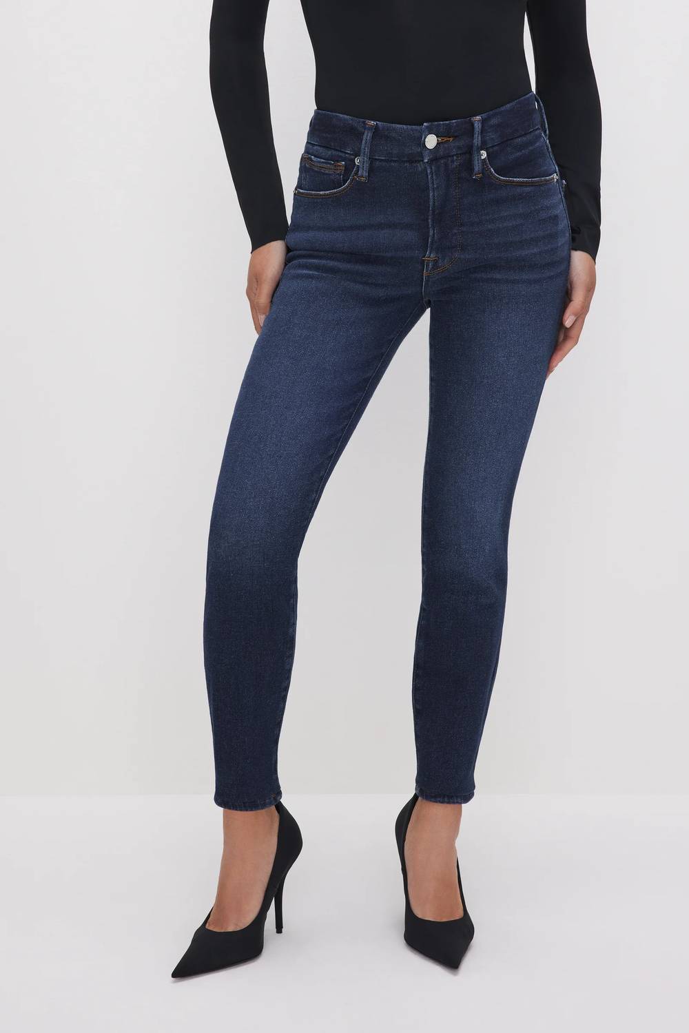 Good American - Petite Skinny Jeans