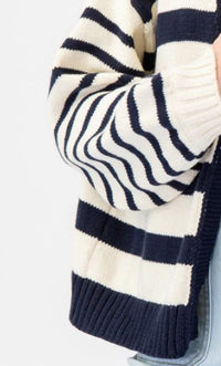 Ee:Some - Simple In Stripes Cropped Cardigan