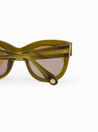 Aperçu Eyewear Women's Le Chat Cat-eye Sunglasses in noix - women's accessory - view 4