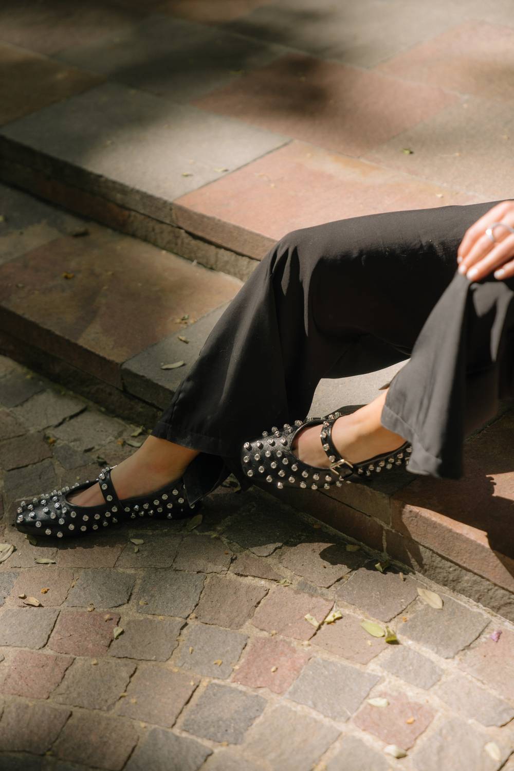 Vicson - Women's Maia Crystal Flats