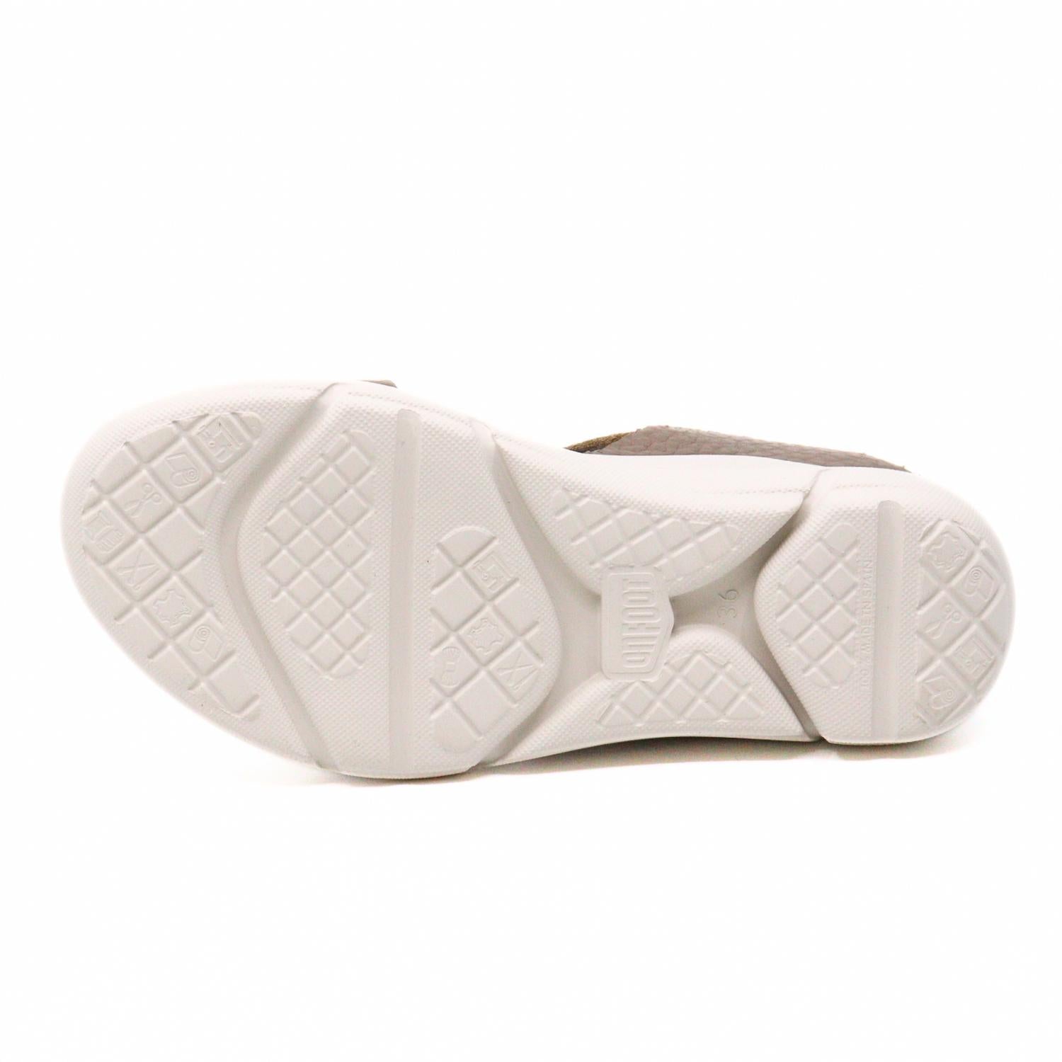 Onfoot - Women's Charlotte Wedge Sandals