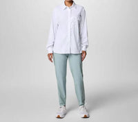 Columbia Wild Cast Long Sleeve Shirt in white - women's shirt - detail view