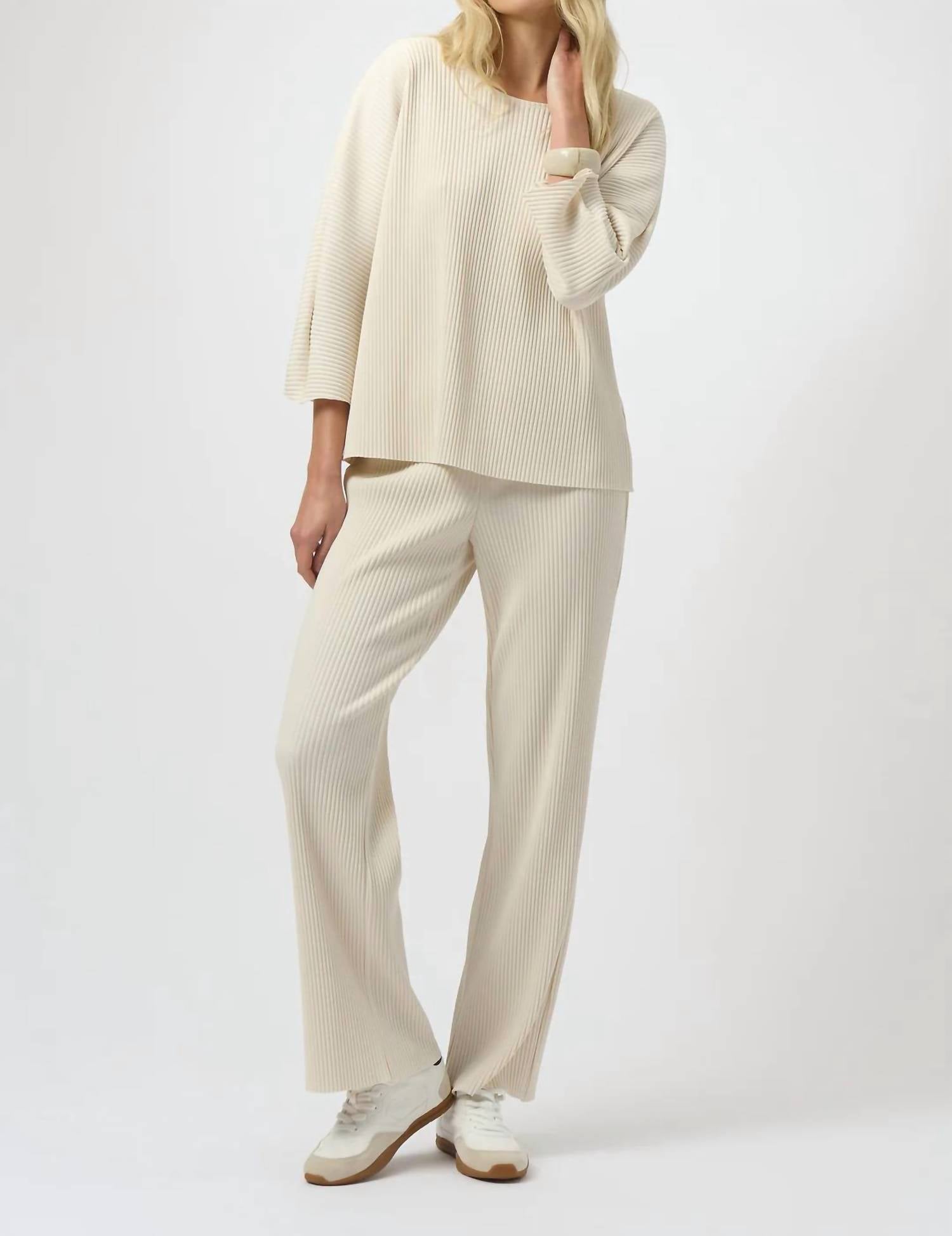 Joseph Ribkoff - Pleated Pull On Wide Leg Pants