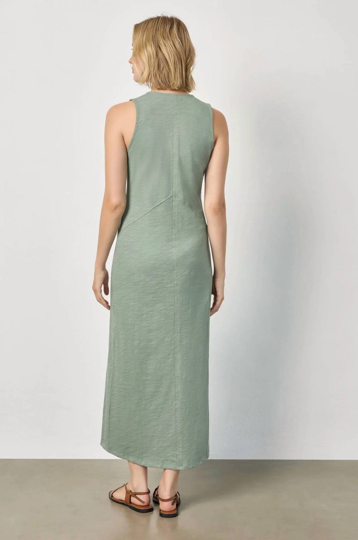 Lilla P - V-NECK SEAMED MAXI DRESS