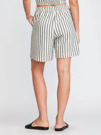 Self Contrast - Naya Shorts