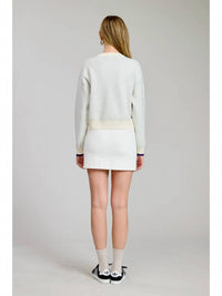 Flat White - Take It Easy Graphic Sweater