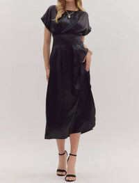 Entro - Cuff Sleeve Midi Dress