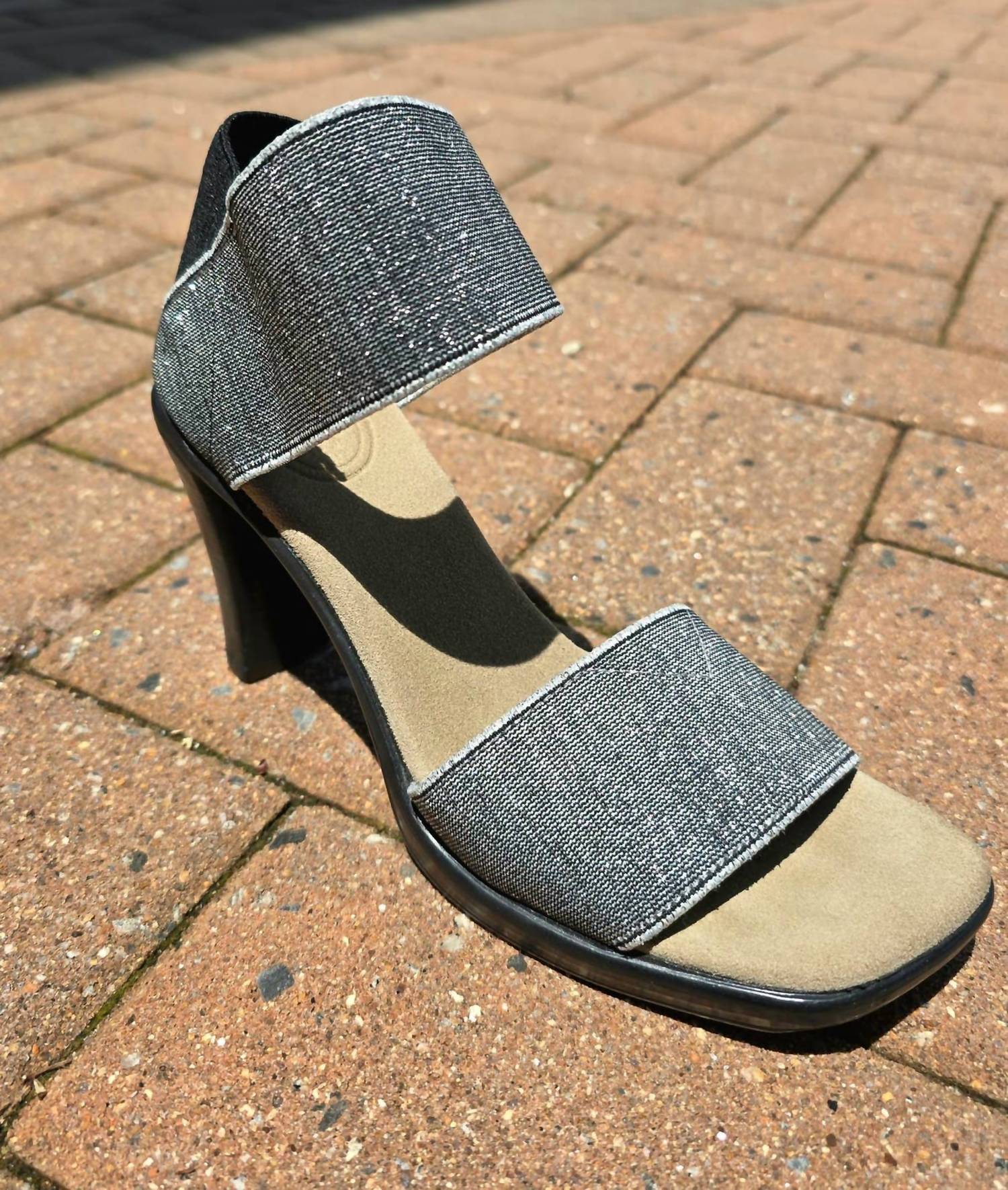 Charleston Shoe Co. - Women's Telfair Heels