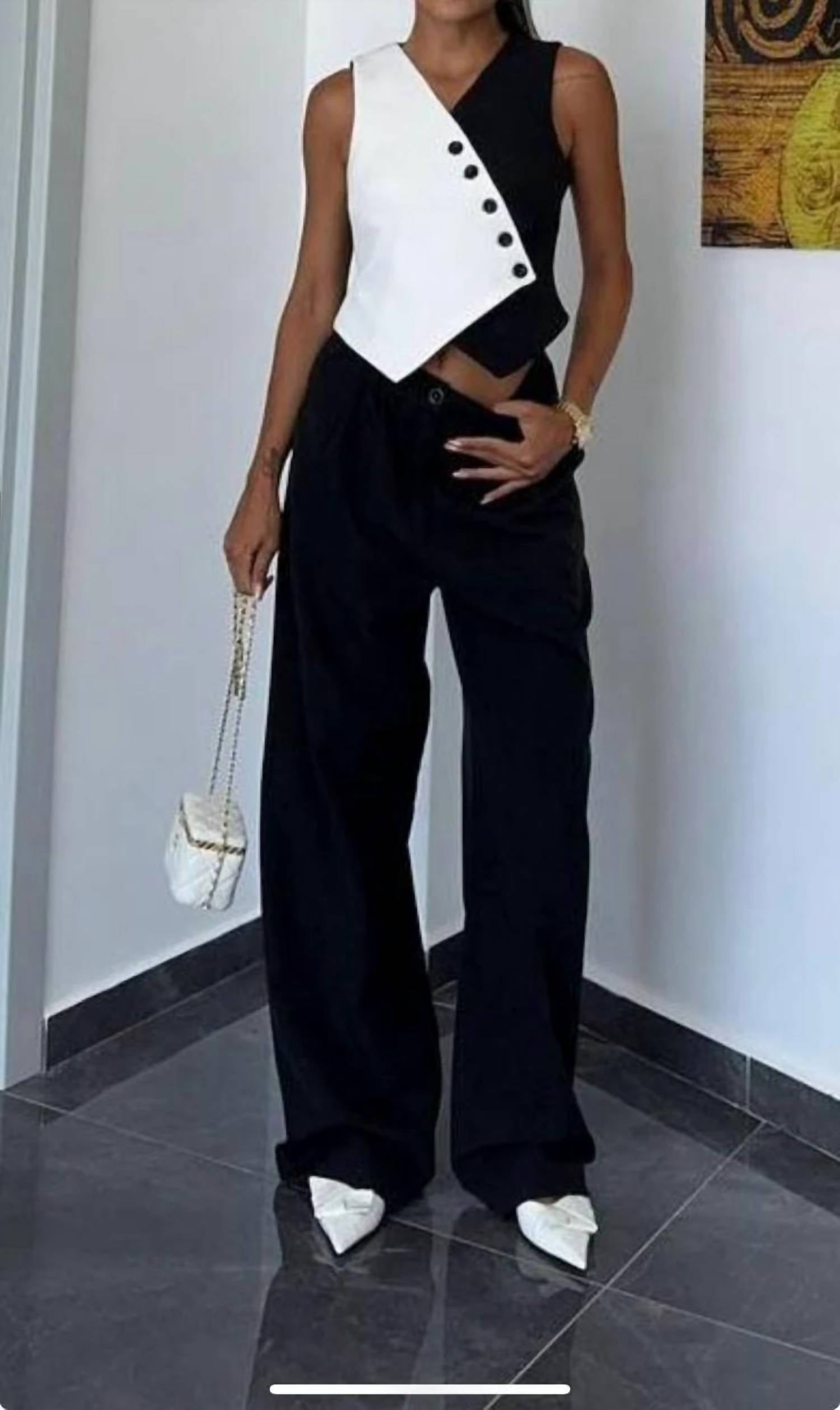 Ten 22 - Fabiola Vest Pant set