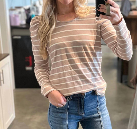 Staccato - Scoop Neck Puffed Long Sleeve Top