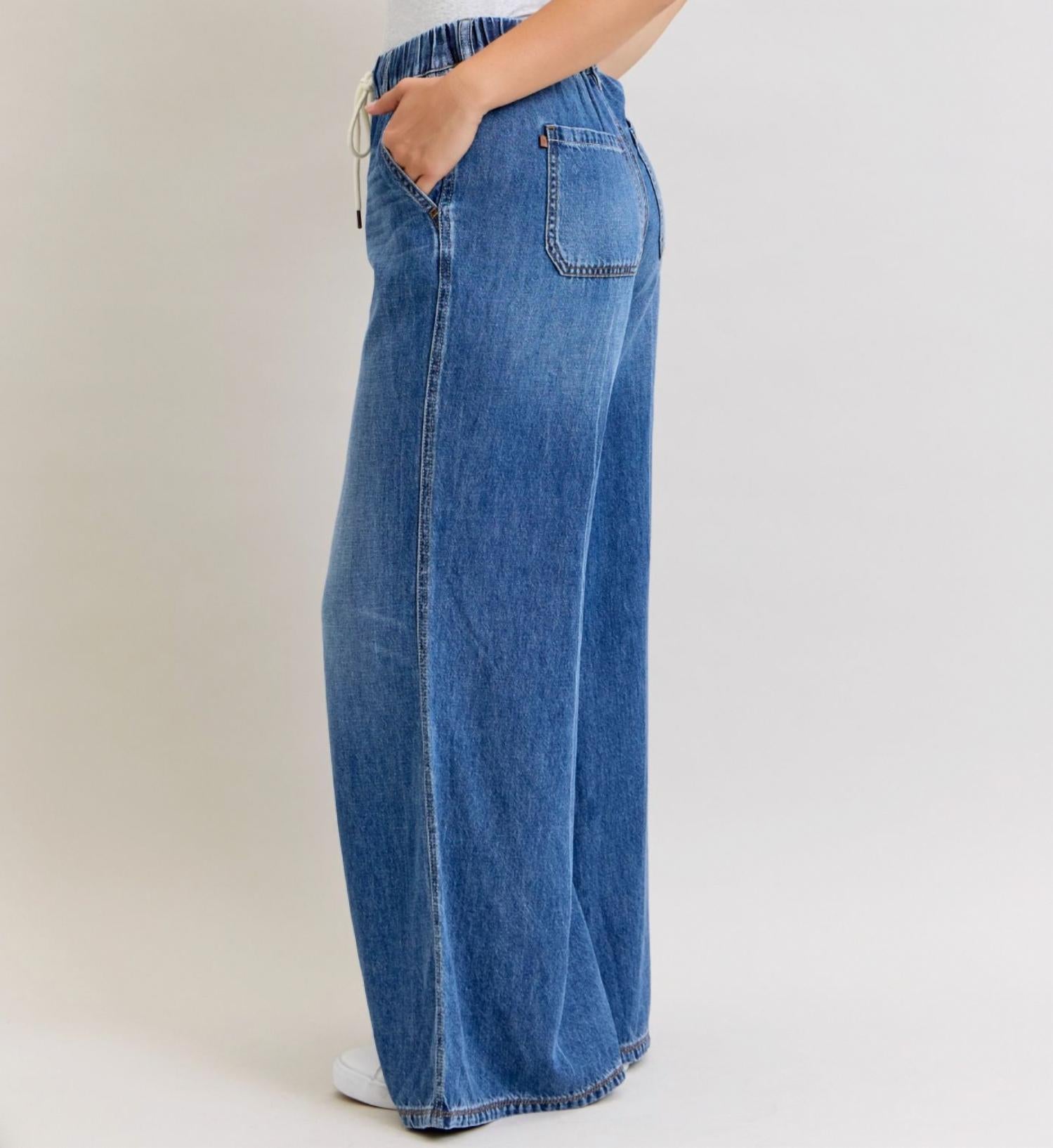 Judy Blue - Palazzo Featherweight Jeans