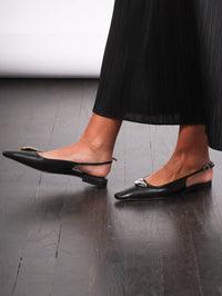A.W.A.K.E. Mode - Women's Amanda Kiss Flats