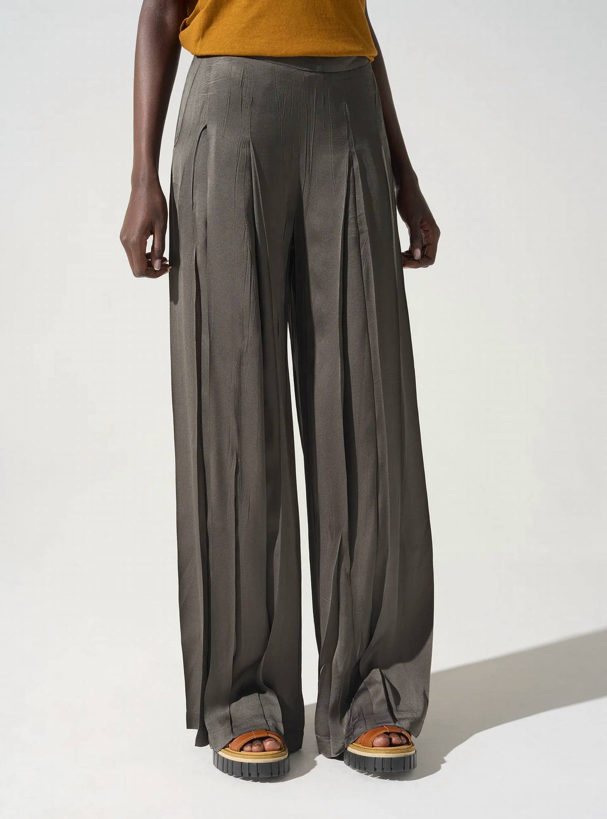 Cotelac - Wide & Flowing Pants