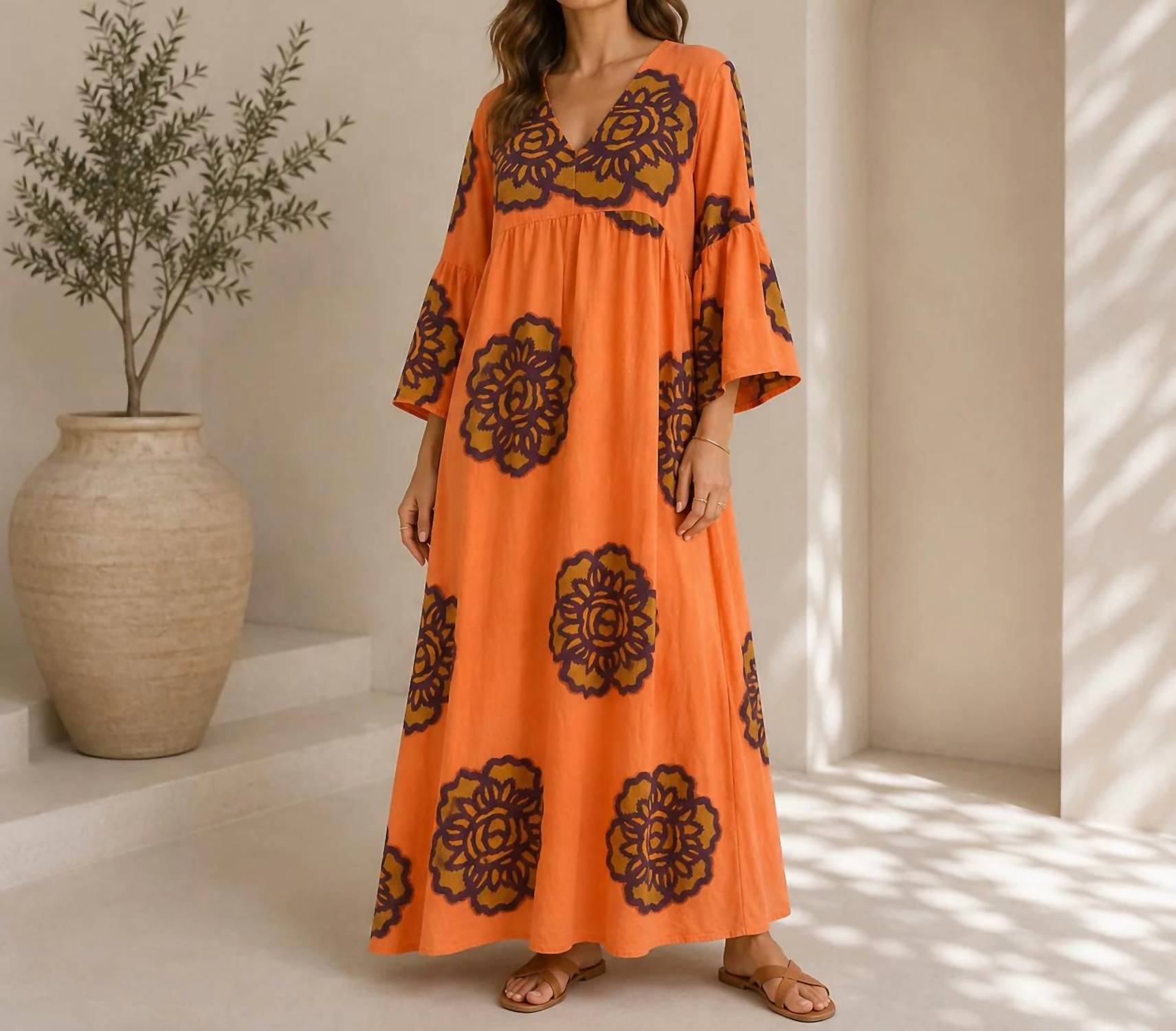 Mystery Resort - Solène Maxi Dress