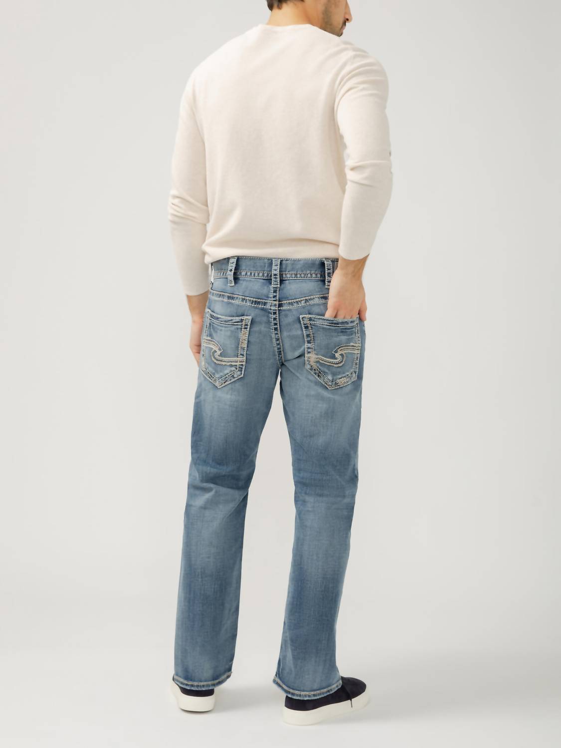 Silver Jeans Co - Zac Relaxed Fit Straight Leg Jeans