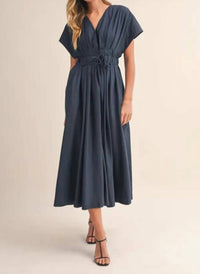Mint Exclusives - Short Sleeve Pleated Midi Dress