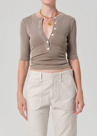 Citizens of Humanity Nali Short Sleeve Henley Top in sandatlas - women's t-shirt