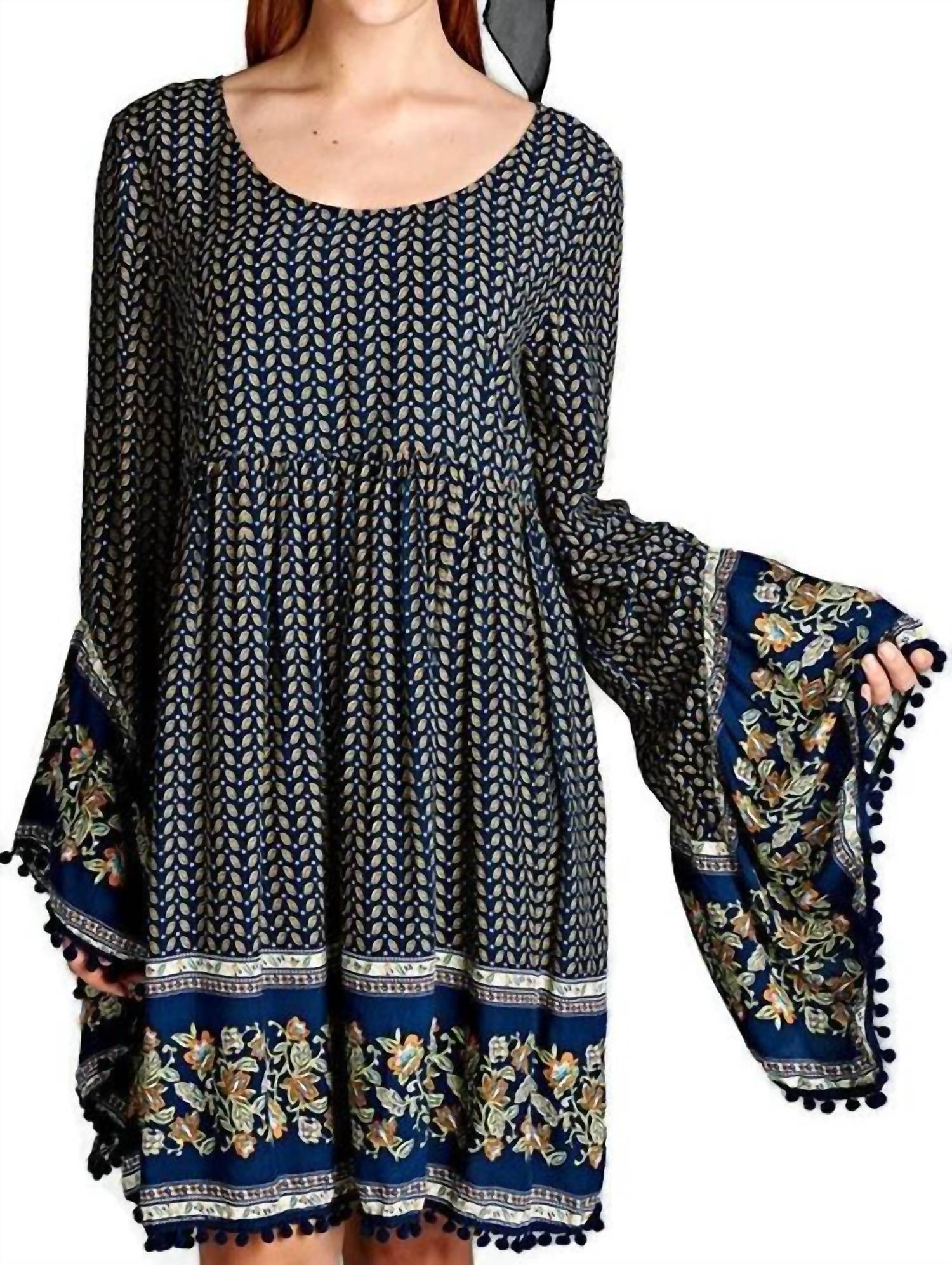 Velzera - Paisley Print Bell Sleeve Dress - Plus
