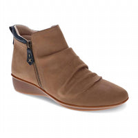 Revere - Women's Plymouth Wedge Boot