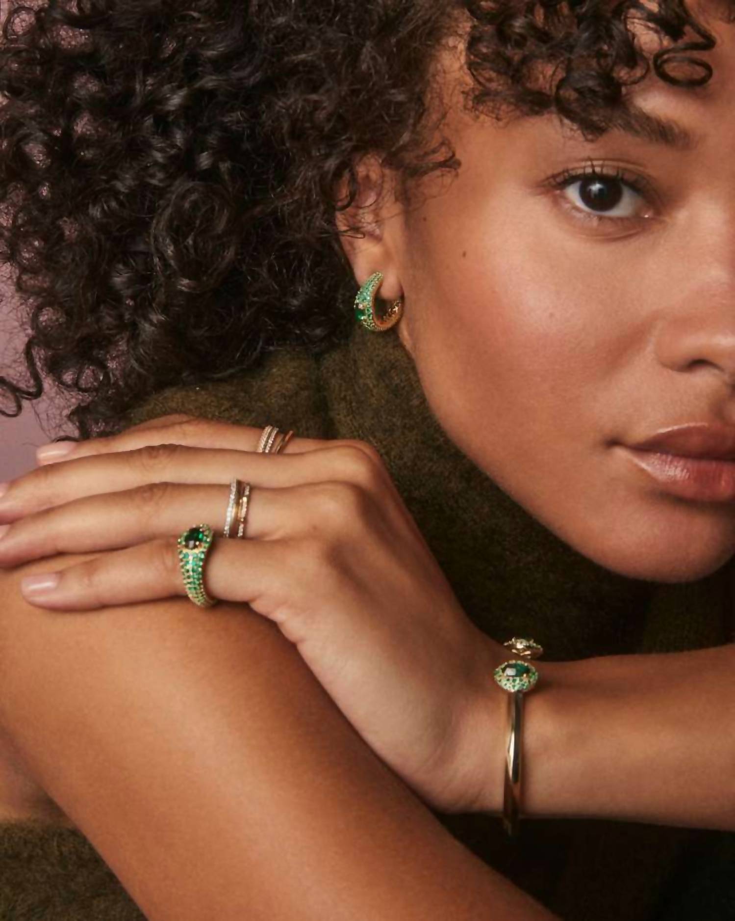 Kendra Scott Women's Bella Hoop Earring in dark green - women's jewelry - detail view