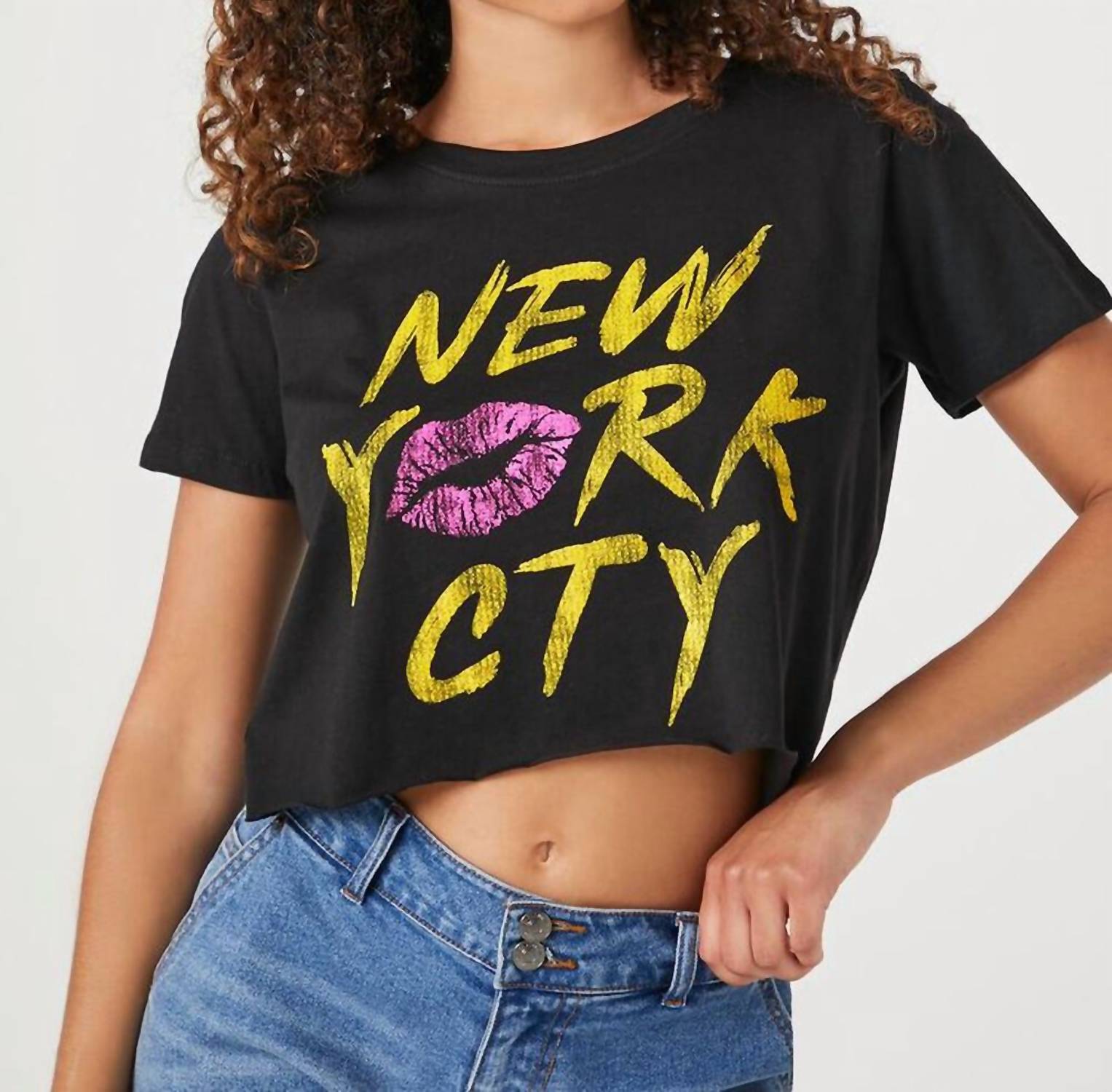 New York City Lips Cropped Tee
