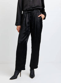 Bella Dahl - Pull On Slouchy Trouser With Elastic Waist and Tie