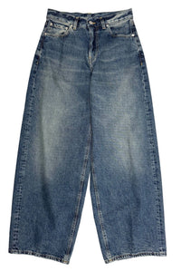 6397 - Roomy Wide Leg Jean