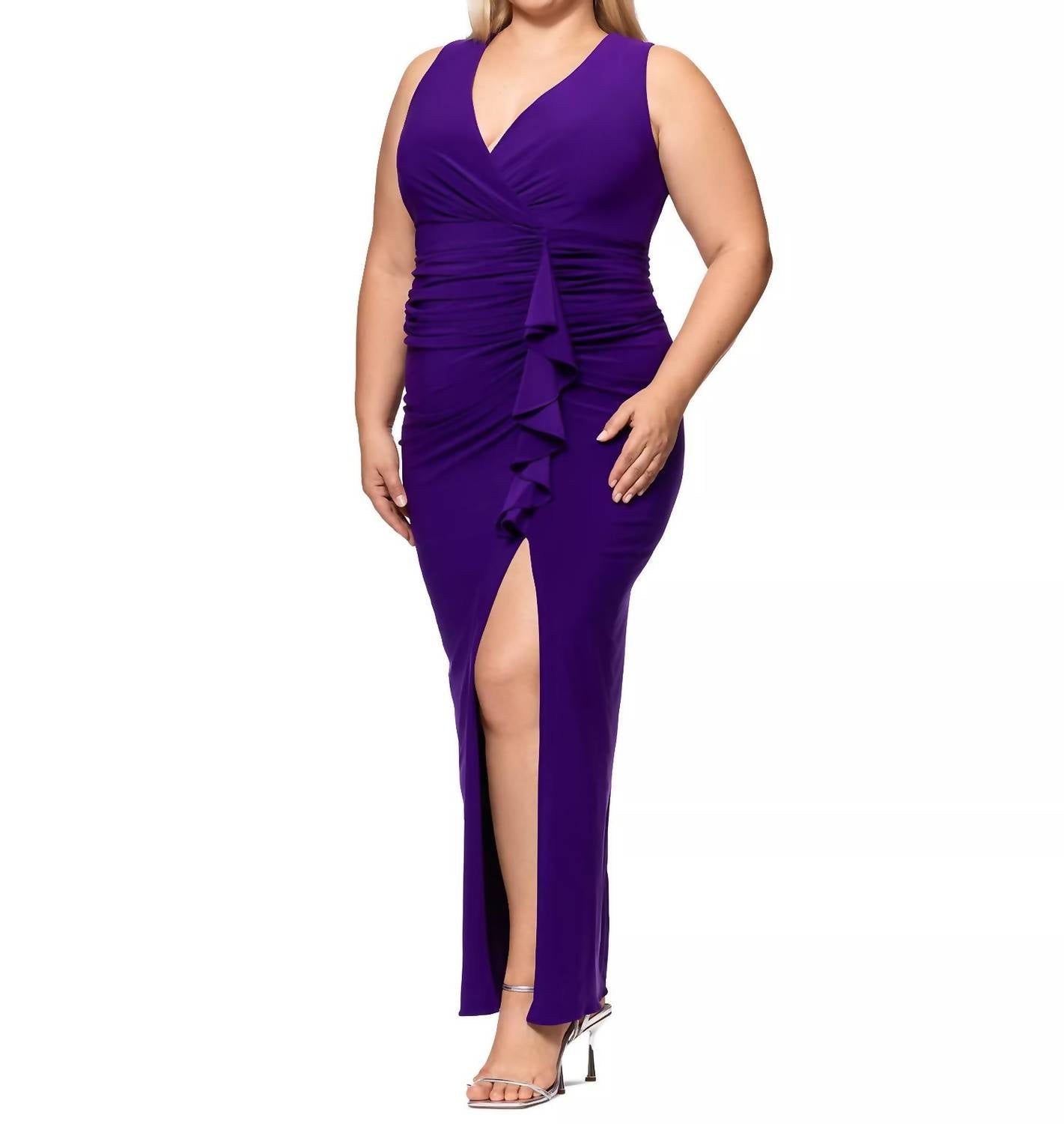 Betsy & Adam - V-neck Maxi Gown Dress