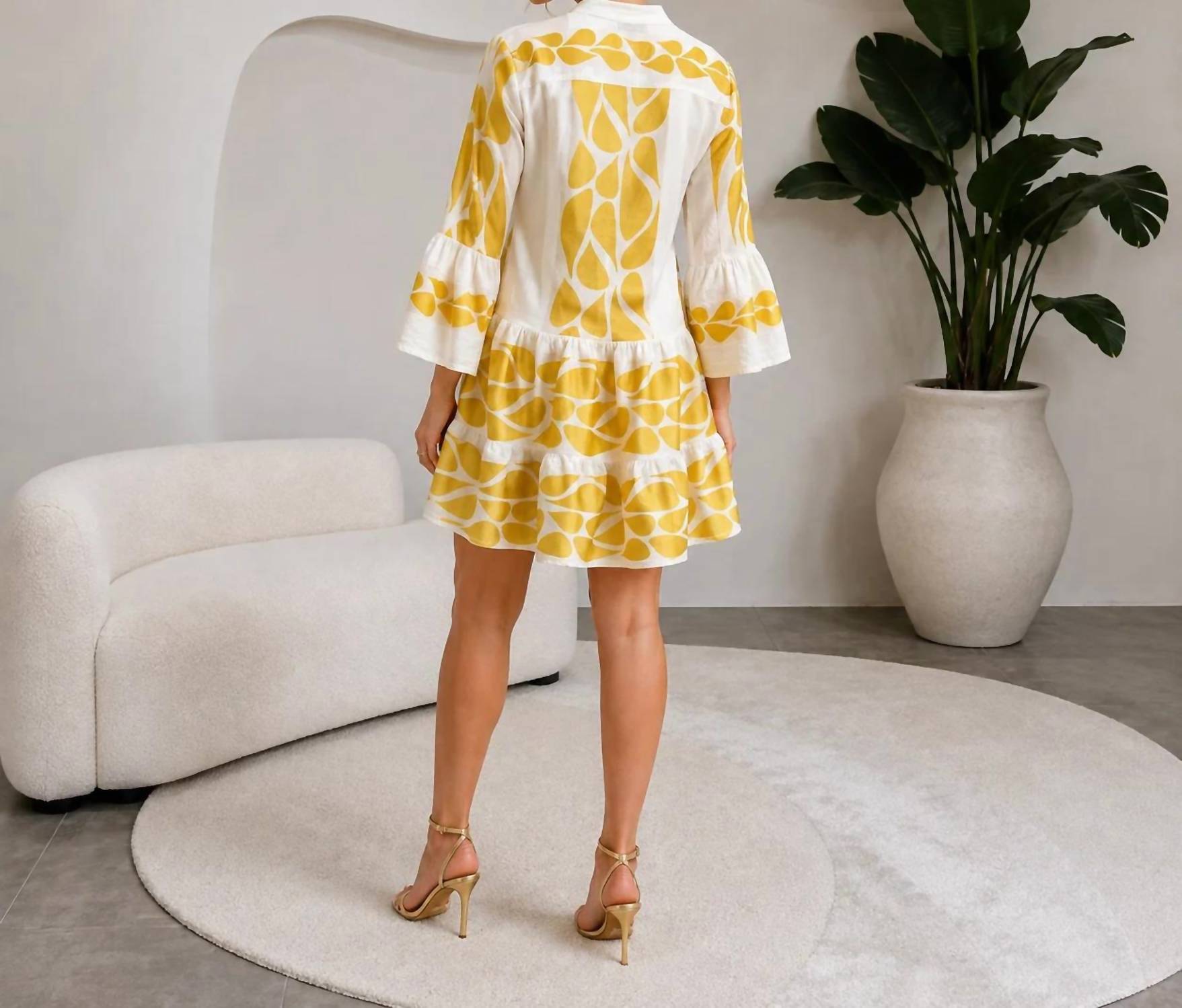 Mystery Resort - Avelia Mini Dress
