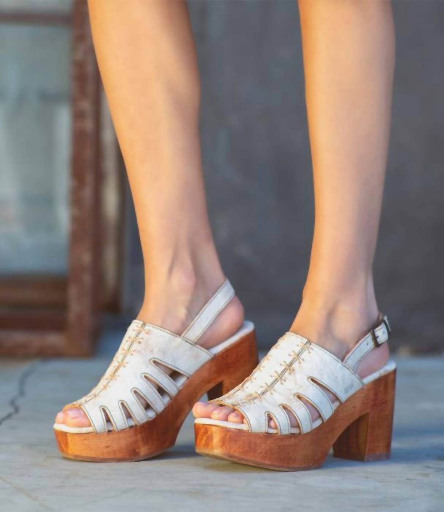 Bedstu - Women Fontella Platform Sandal