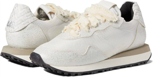 P448 - Women's Athletic Cancun Sneakers