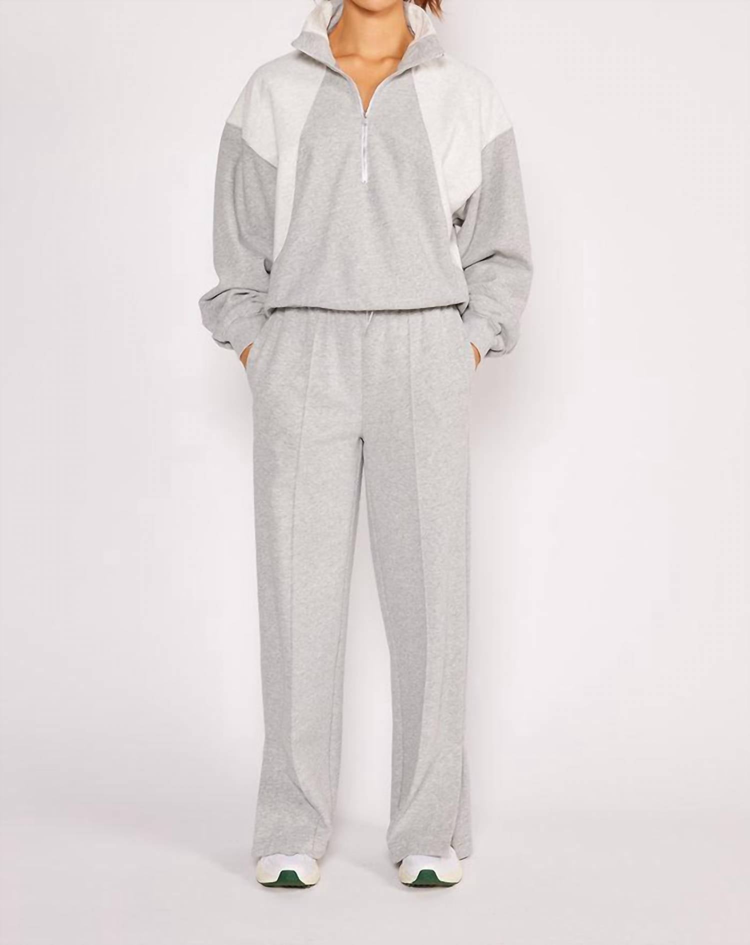 Cream Yoga - 3/4 Zip Sweatshirt