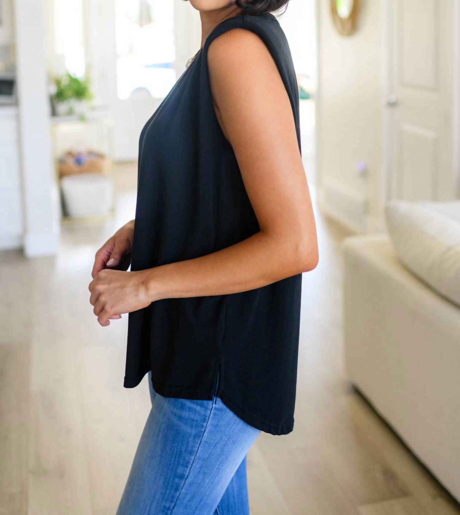 Jodifl - Juke Box Hero Shoulder Pad Top