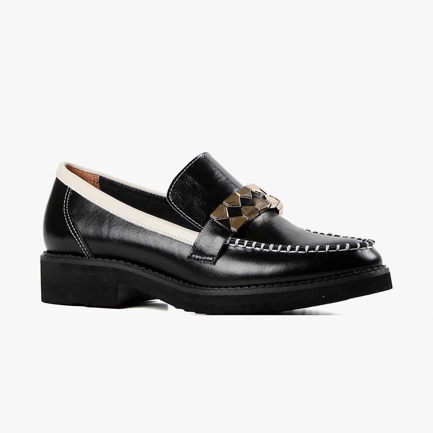 All Black - Women's Clip & Stitch Loafer
